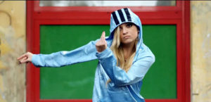 angie
